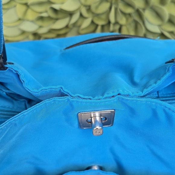 Baggallini Mendoza Convertible Backpack main image 11